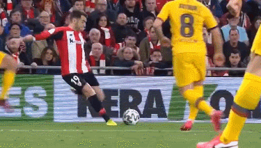 官方：帕尔马签下38岁西班牙门将瓜伊塔，顶替受伤的铃木彩艳