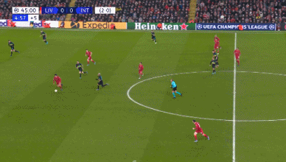 半场战报：勒沃库森0-1多特，安塞尔米诺头槌破门