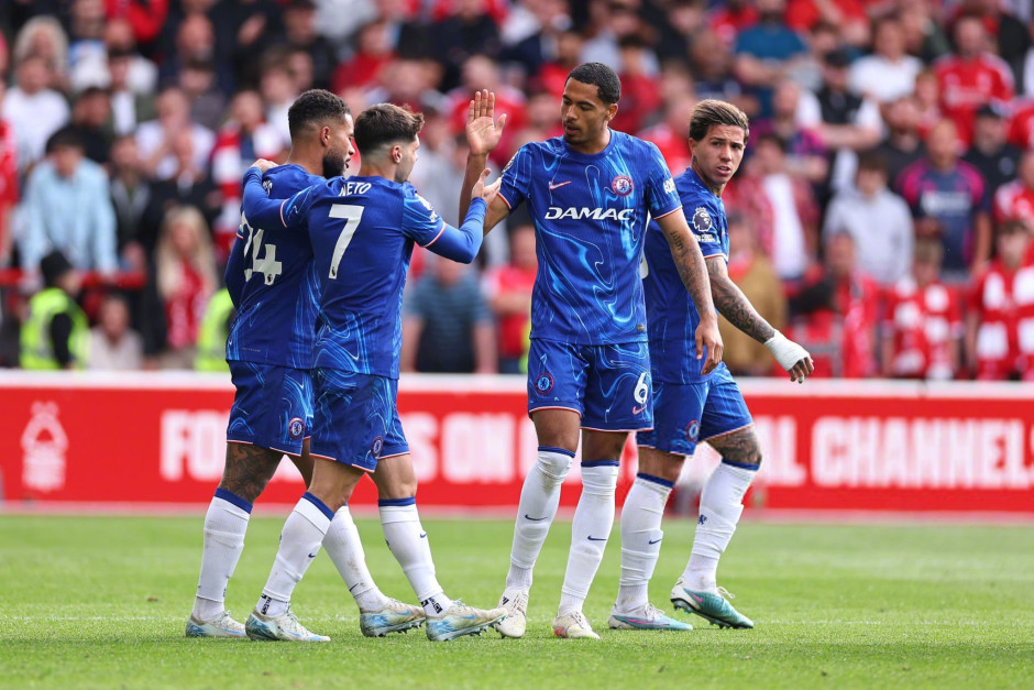 快船末节防守稳定，数据表现突出