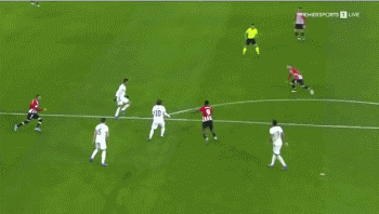 队长镇守后防，比肩最佳表现