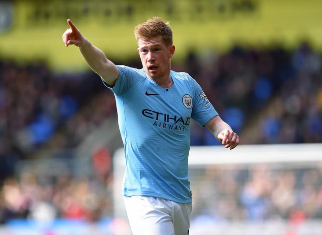 德媒：穆西亚拉和阿方索的恢复完全符合计划，目标是12月登场