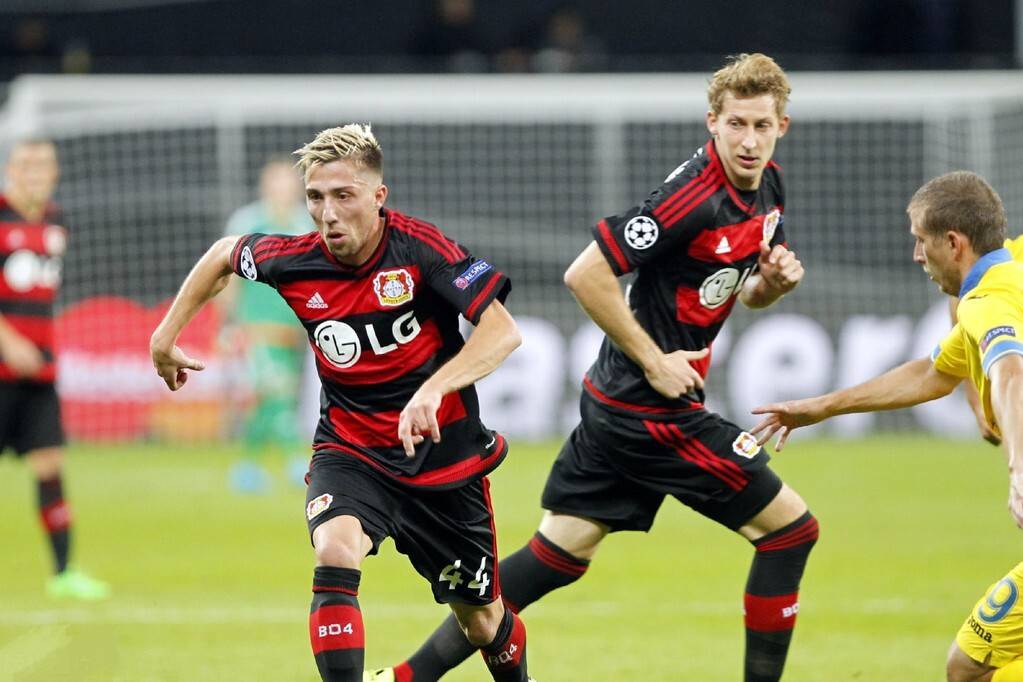 哈兰德自曝：女友看球看到“吐”，靠烹饪、玩游戏维系感情